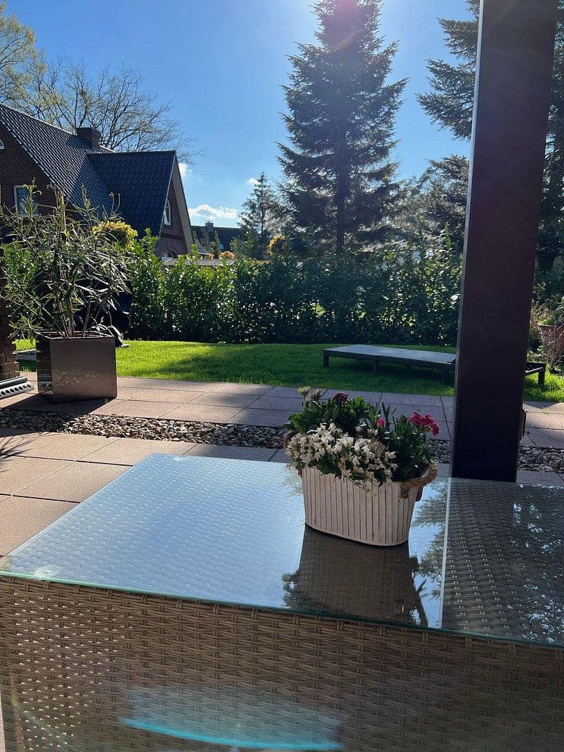 Predaj domu 340 m², pozemek 2.000 m², Winsen (Luhe), Dolné Sasko Predaj domu 340 m², pozemek 2.000 m², Winsen (Luhe), Dolné Sasko