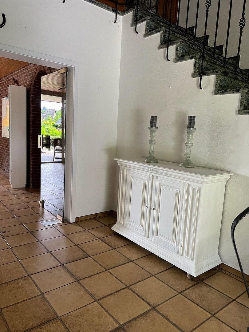 Predaj domu 340 m², pozemek 2.000 m², Winsen (Luhe), Dolné Sasko Predaj domu 340 m², pozemek 2.000 m², Winsen (Luhe), Dolné Sasko