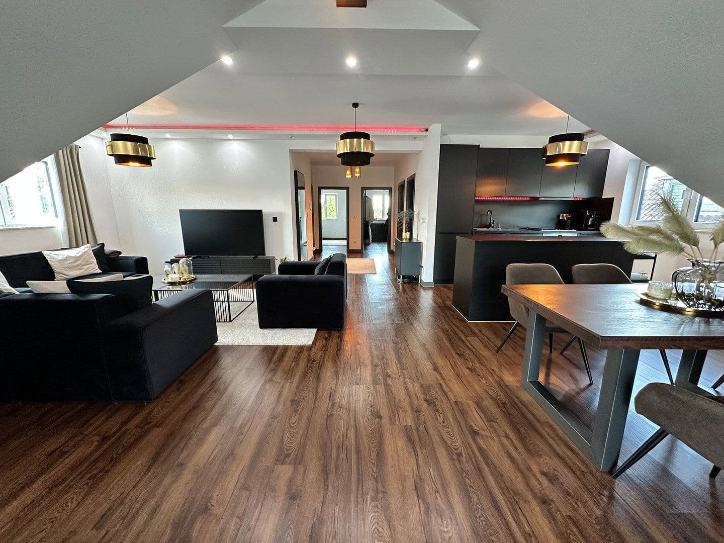 Predaj bytu 3-izbový 96 m², Geesthacht, Šlezvicko-Holštajnsko Predaj bytu 3-izbový 96 m², Geesthacht, Šlezvicko-Holštajnsko