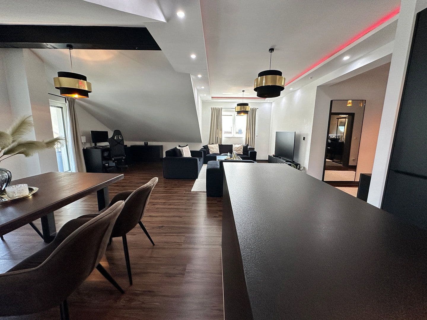 Predaj bytu 3-izbový 96 m², Geesthacht, Šlezvicko-Holštajnsko Predaj bytu 3-izbový 96 m², Geesthacht, Šlezvicko-Holštajnsko
