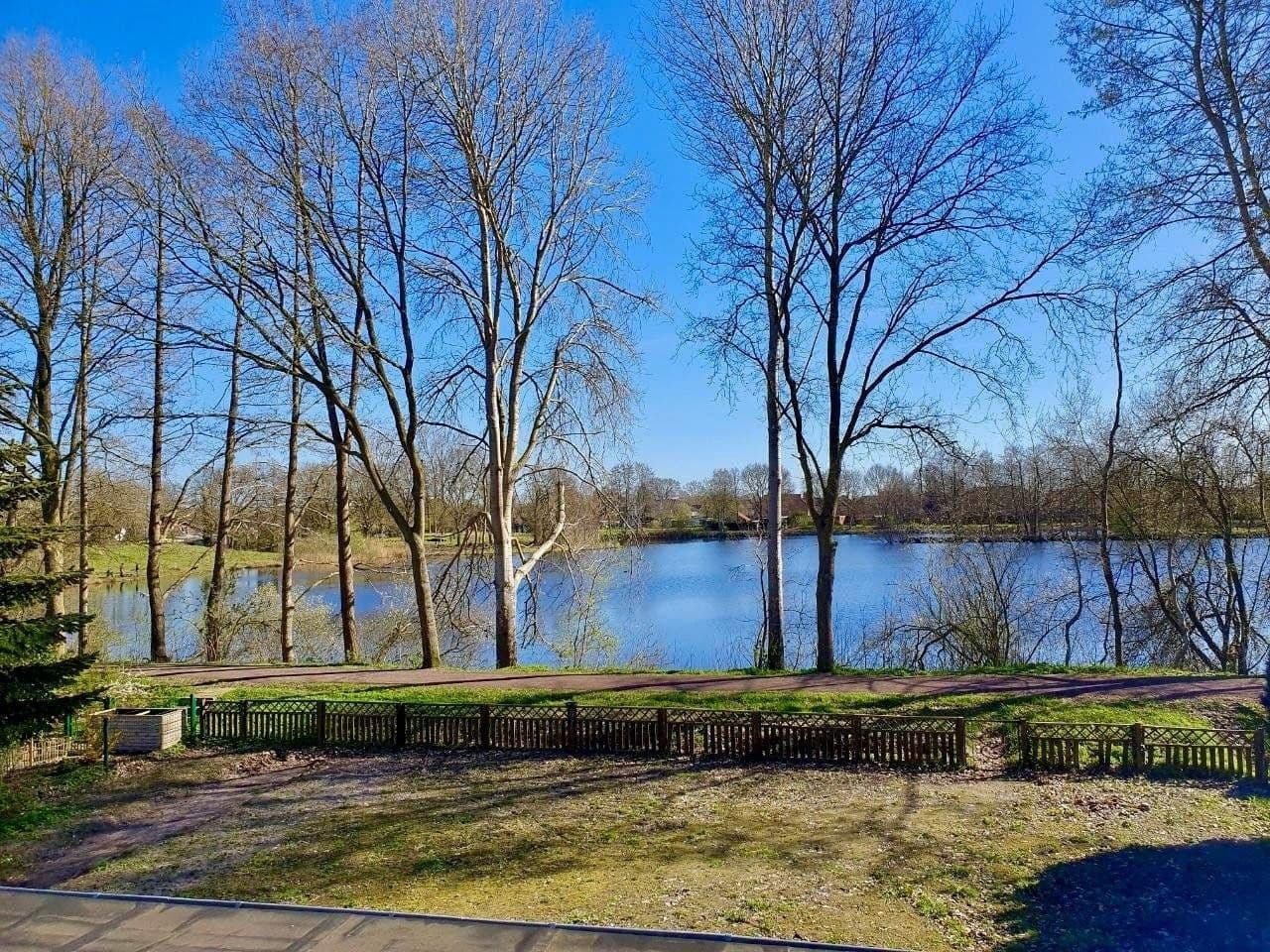 Predaj domu 200 m², pozemek 760 m², Rhauderfehn, Dolné Sasko Predaj domu 200 m², pozemek 760 m², Rhauderfehn, Dolné Sasko