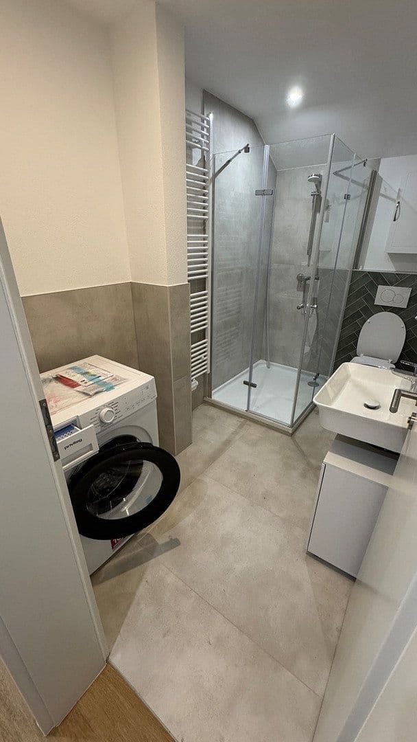 Prenájom bytu 4-izbový 80 m², Böblinger Straße 334, Stuttgart, Bádensko-Wurttembersko Prenájom bytu 4-izbový 80 m², Böblinger Straße 334, Stuttgart, Bádensko-Wurttembersko