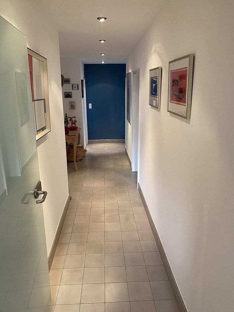 Predaj domu 180 m², pozemek 662 m², Limburg an der Lahn, Hesensko Predaj domu 180 m², pozemek 662 m², Limburg an der Lahn, Hesensko