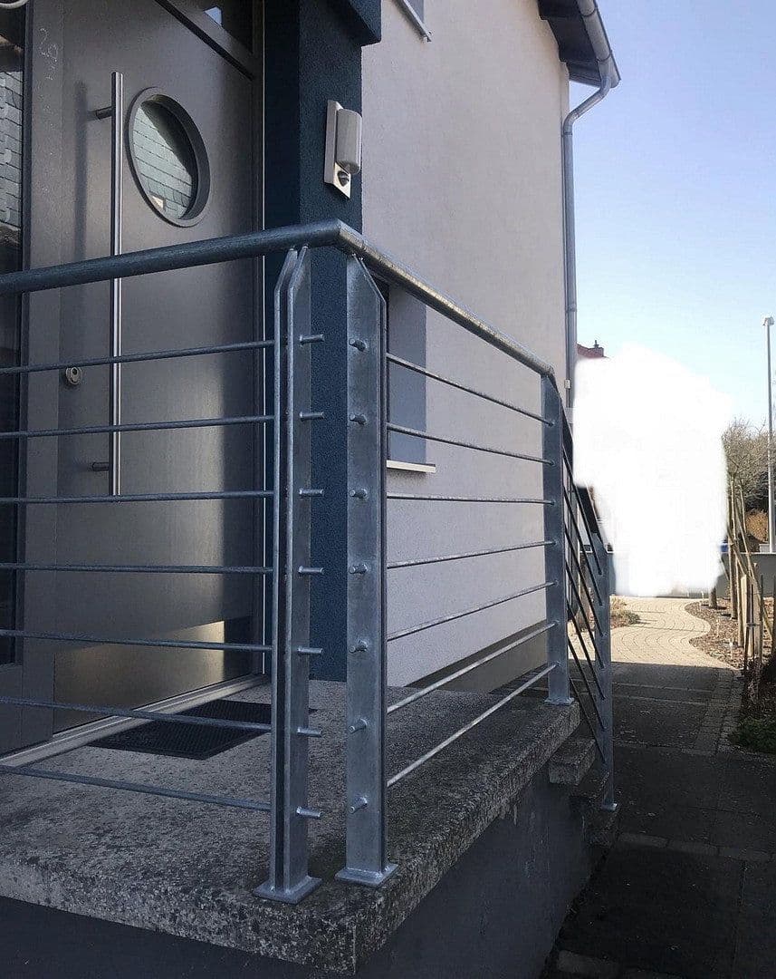Predaj domu 180 m², pozemek 662 m², Limburg an der Lahn, Hesensko Predaj domu 180 m², pozemek 662 m², Limburg an der Lahn, Hesensko