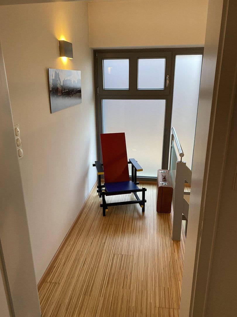 Predaj domu 180 m², pozemek 662 m², Limburg an der Lahn, Hesensko Predaj domu 180 m², pozemek 662 m², Limburg an der Lahn, Hesensko