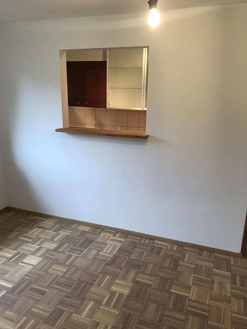 Predaj domu 180 m², pozemek 662 m², Limburg an der Lahn, Hesensko Predaj domu 180 m², pozemek 662 m², Limburg an der Lahn, Hesensko