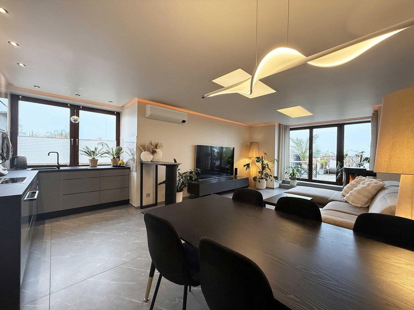 Prenájom bytu 3-izbový 95 m², Mainz Hartenberg-Münchfeld, Porýnie-Falcko Prenájom bytu 3-izbový 95 m², Mainz Hartenberg-Münchfeld, Porýnie-Falcko