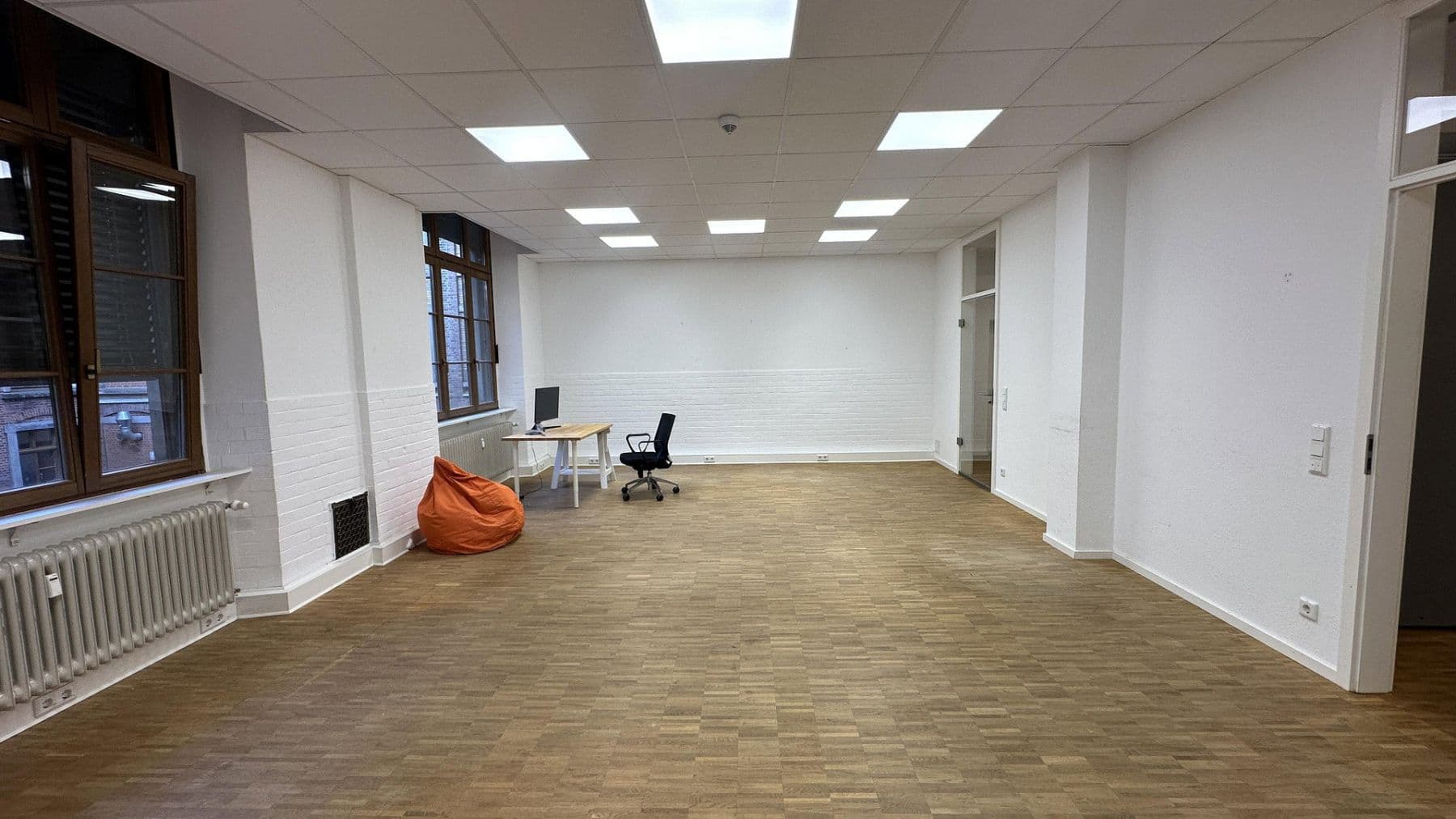 Prenájom kancelárie 380 m², Bergheimer Str. 147, Heidelberg, Bádensko-Wurttembersko Prenájom kancelárie 380 m², Bergheimer Str. 147, Heidelberg, Bádensko-Wurttembersko
