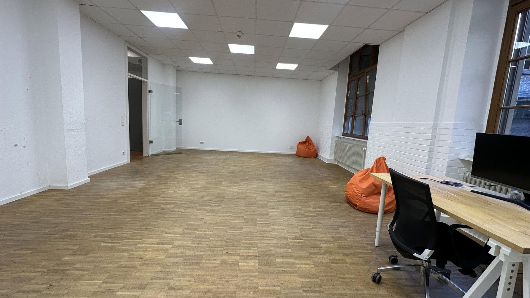 Prenájom kancelárie 380 m², Bergheimer Str. 147, Heidelberg, Bádensko-Wurttembersko Prenájom kancelárie 380 m², Bergheimer Str. 147, Heidelberg, Bádensko-Wurttembersko