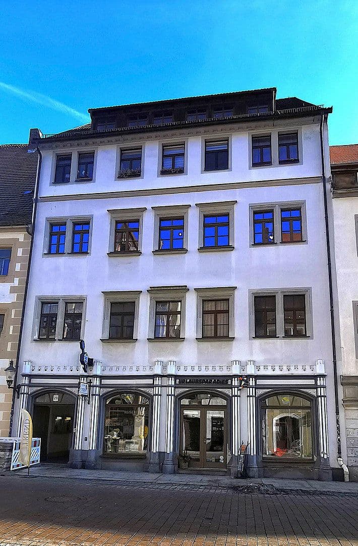 Prenájom bytu 3-izbový 95 m², Petersstrasse 23, Freiberg, Sasko Prenájom bytu 3-izbový 95 m², Petersstrasse 23, Freiberg, Sasko