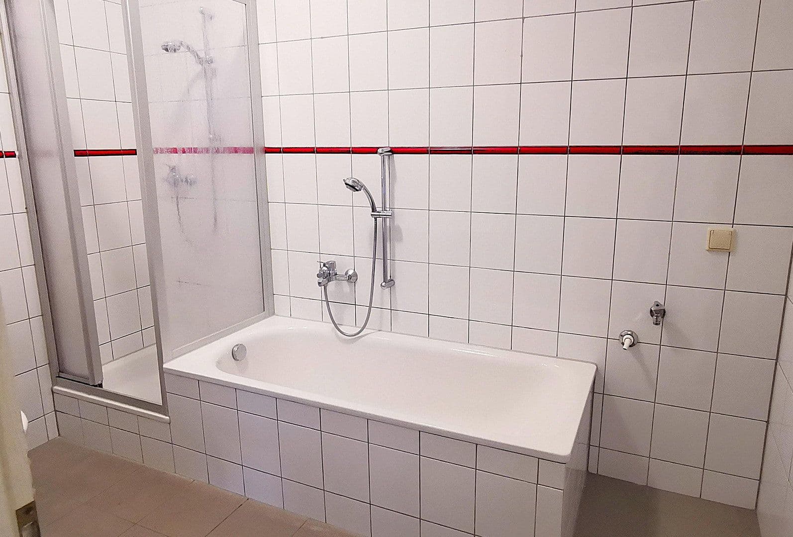 Prenájom bytu 3-izbový 95 m², Petersstrasse 23, Freiberg, Sasko Prenájom bytu 3-izbový 95 m², Petersstrasse 23, Freiberg, Sasko