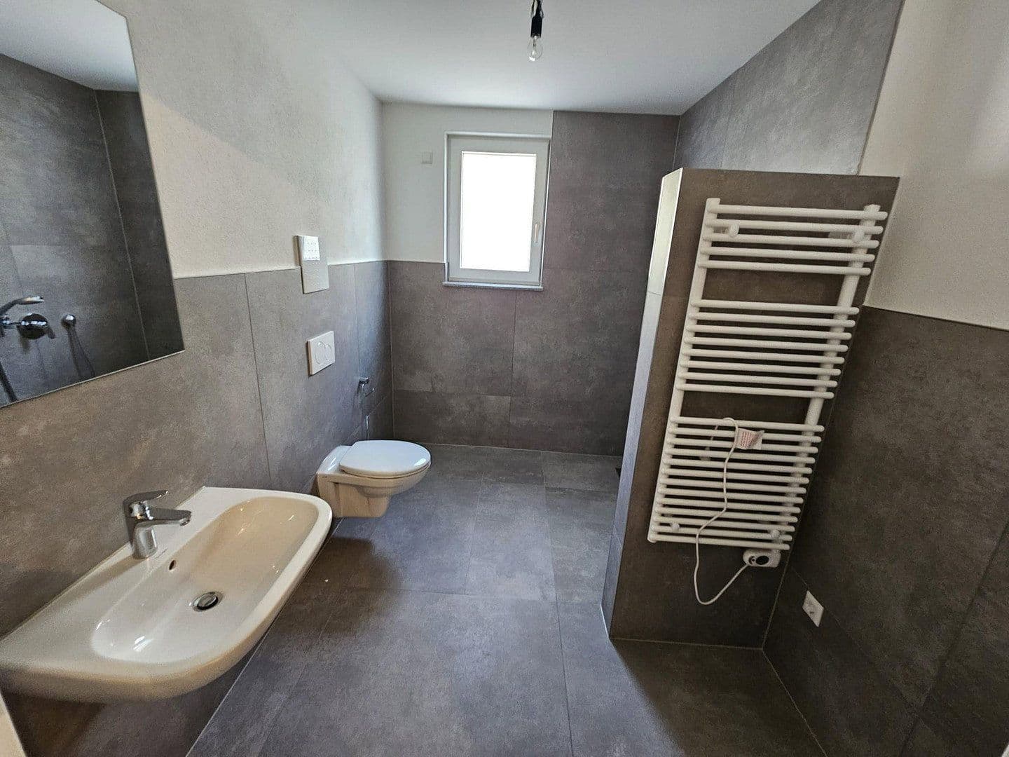 Prenájom bytu 1-izbový 61 m², Altinger Straße 21, Gäufelden, Bádensko-Wurttembersko Prenájom bytu 1-izbový 61 m², Altinger Straße 21, Gäufelden, Bádensko-Wurttembersko