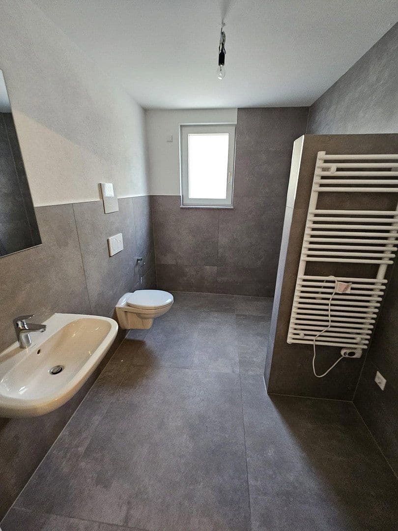 Prenájom bytu 1-izbový 61 m², Altinger Straße 21, Gäufelden, Bádensko-Wurttembersko Prenájom bytu 1-izbový 61 m², Altinger Straße 21, Gäufelden, Bádensko-Wurttembersko