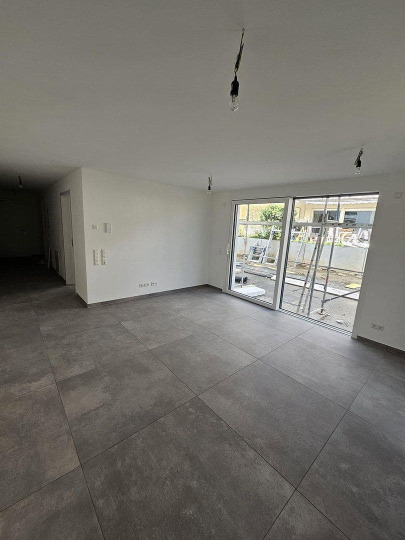 Prenájom bytu 1-izbový 61 m², Altinger Straße 21, Gäufelden, Bádensko-Wurttembersko Prenájom bytu 1-izbový 61 m², Altinger Straße 21, Gäufelden, Bádensko-Wurttembersko