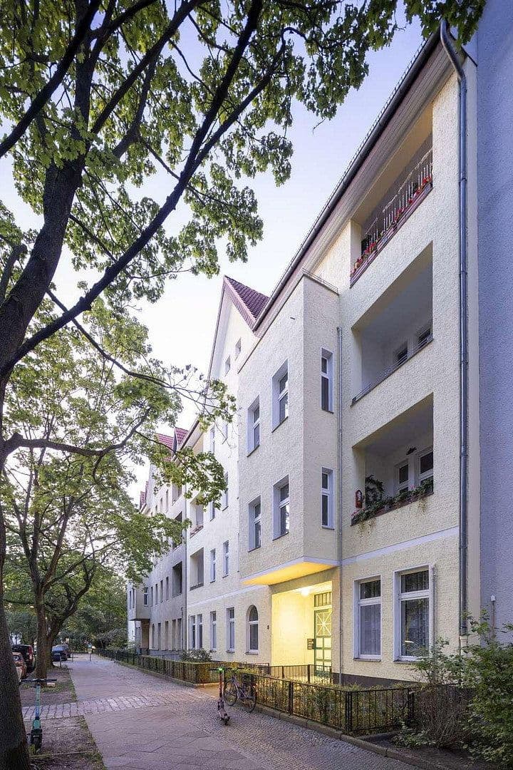 Predaj bytu 2-izbový 68 m², Amendestraße 29, Berlin, Berlín Predaj bytu 2-izbový 68 m², Amendestraße 29, Berlin, Berlín