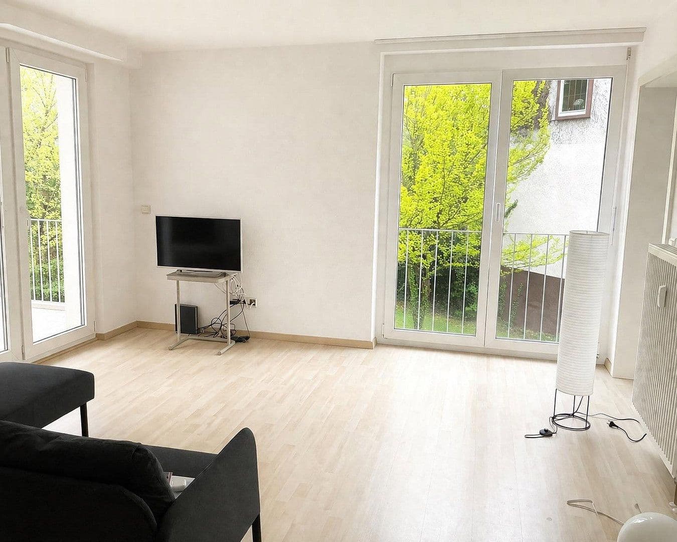 Prenájom bytu 2-izbový 75 m², Nürtingen, Bádensko-Wurttembersko Prenájom bytu 2-izbový 75 m², Nürtingen, Bádensko-Wurttembersko