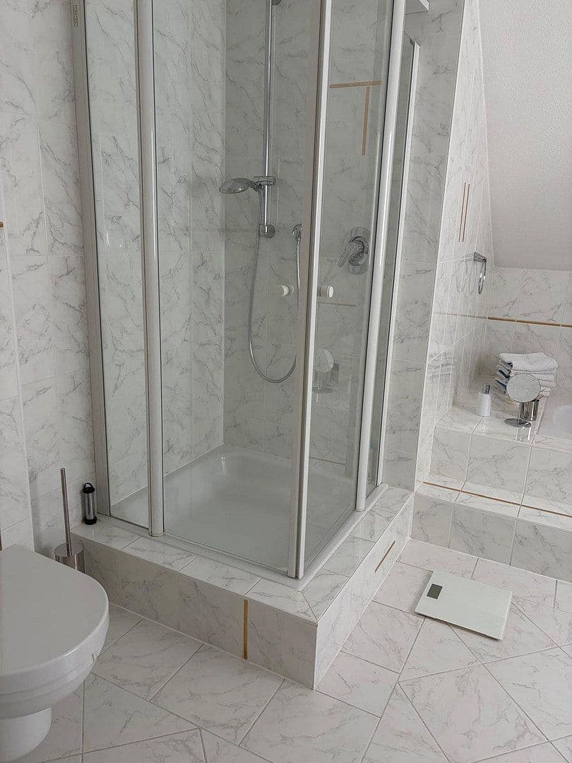 Predaj domu 198 m², pozemek 747 m², Herborn, Hesensko Predaj domu 198 m², pozemek 747 m², Herborn, Hesensko