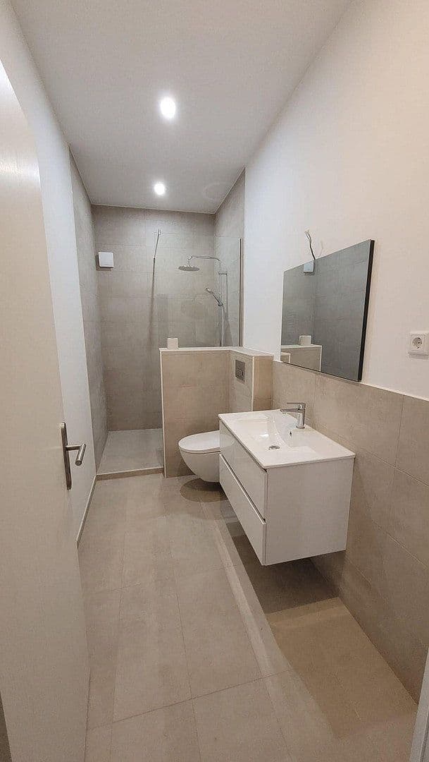 Predaj bytu 3-izbový 80 m², Bochum, Severné Porýnie - Westfálsko Predaj bytu 3-izbový 80 m², Bochum, Severné Porýnie - Westfálsko