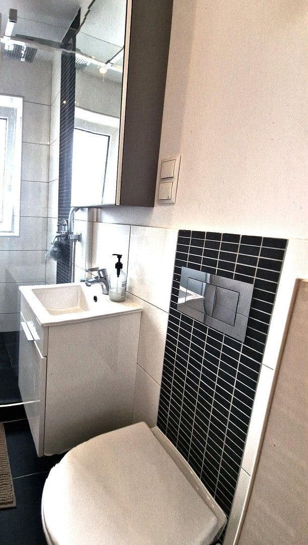 Predaj bytu 2-izbový 55 m², Eimsbüttel - Hamburg Eimsbüttel (Stadtteil), Hamburg Predaj bytu 2-izbový 55 m², Eimsbüttel - Hamburg Eimsbüttel (Stadtteil), Hamburg