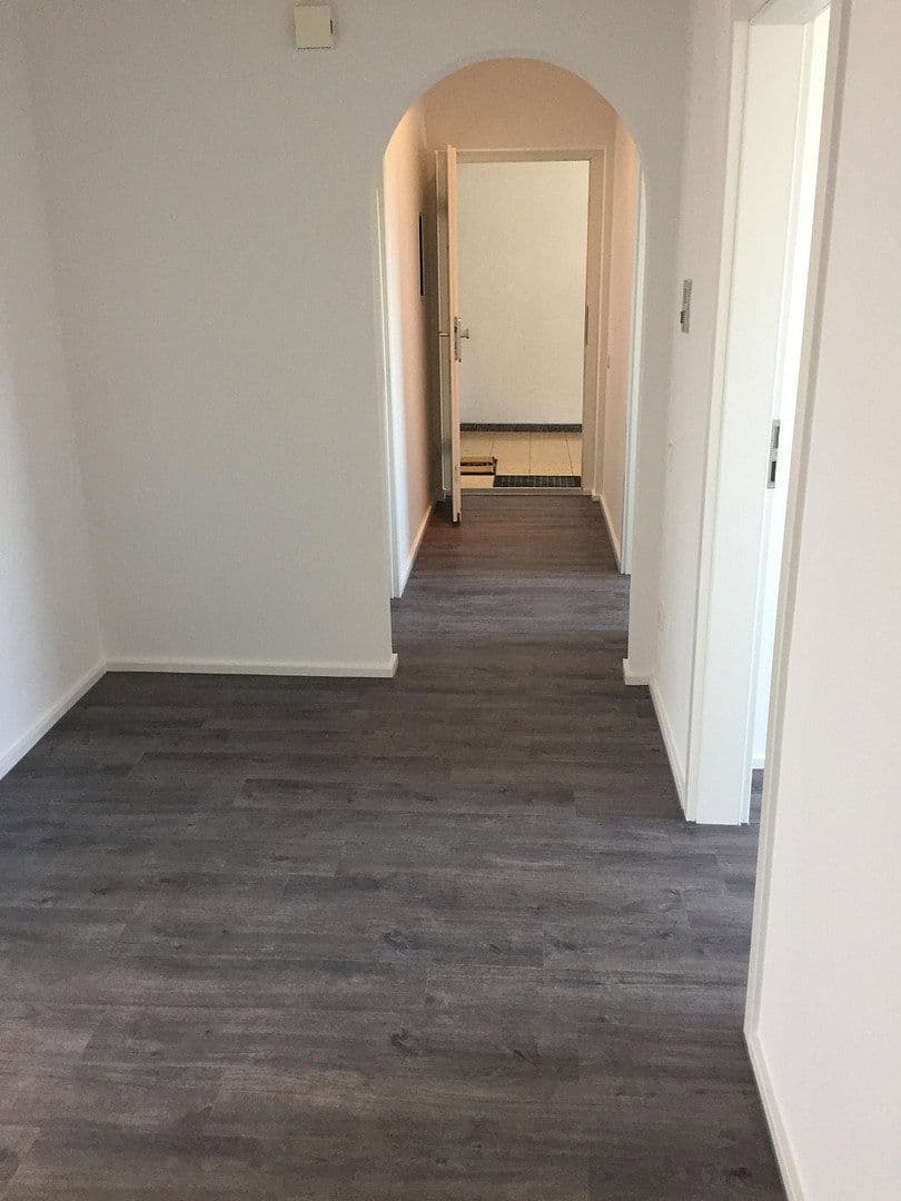 Predaj domu 560 m², pozemek 549 m², Nürnberg, Bavorsko Predaj domu 560 m², pozemek 549 m², Nürnberg, Bavorsko