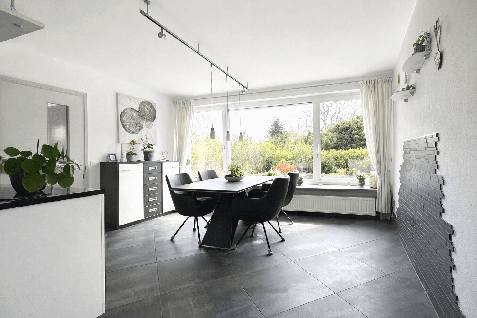 Predaj domu 189 m², pozemek 632 m², Braunschweig, Dolné Sasko Predaj domu 189 m², pozemek 632 m², Braunschweig, Dolné Sasko