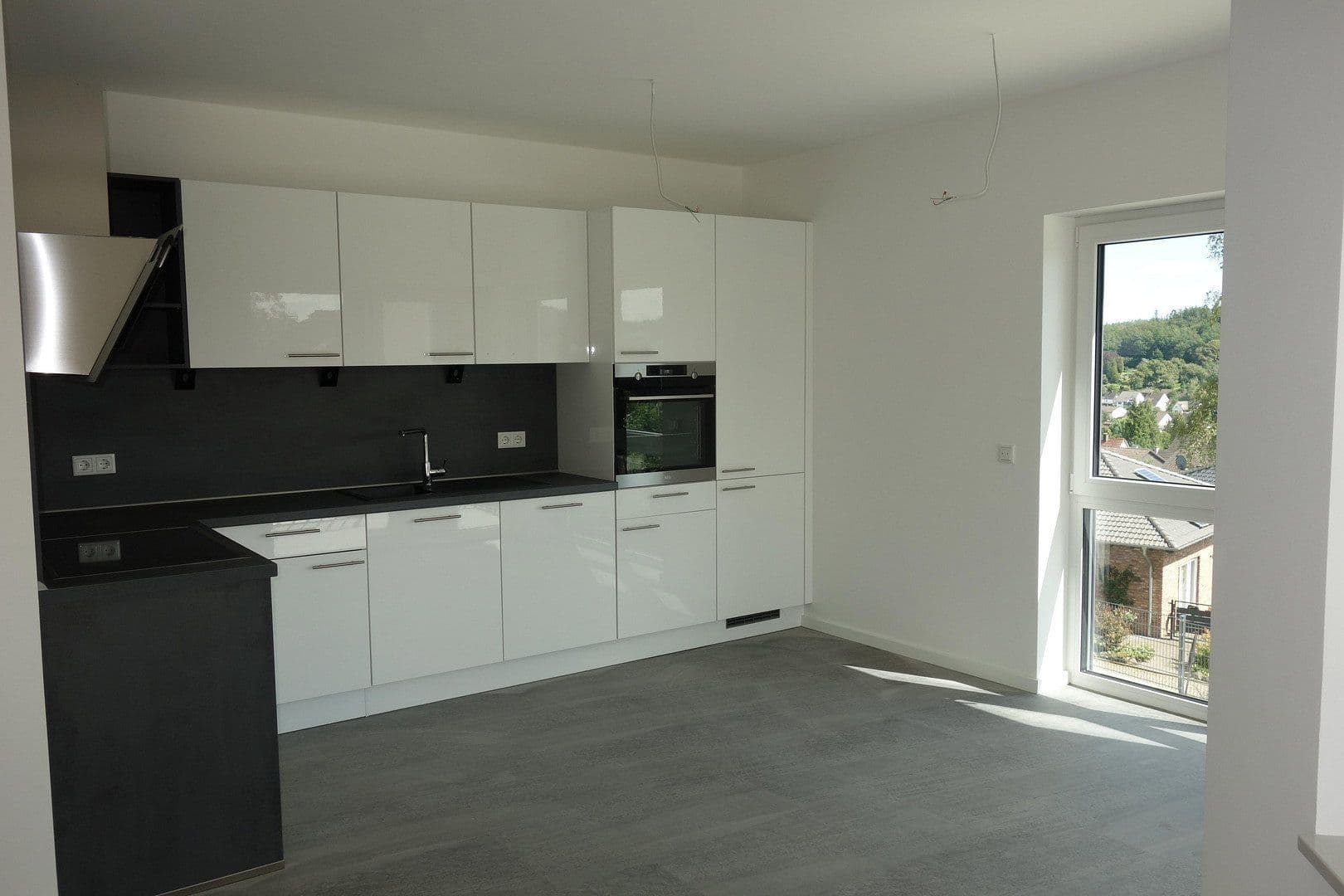 Prenájom bytu 2-izbový 75 m², Ginsterweg 2, Neuenrade, Severné Porýnie - Westfálsko Prenájom bytu 2-izbový 75 m², Ginsterweg 2, Neuenrade, Severné Porýnie - Westfálsko