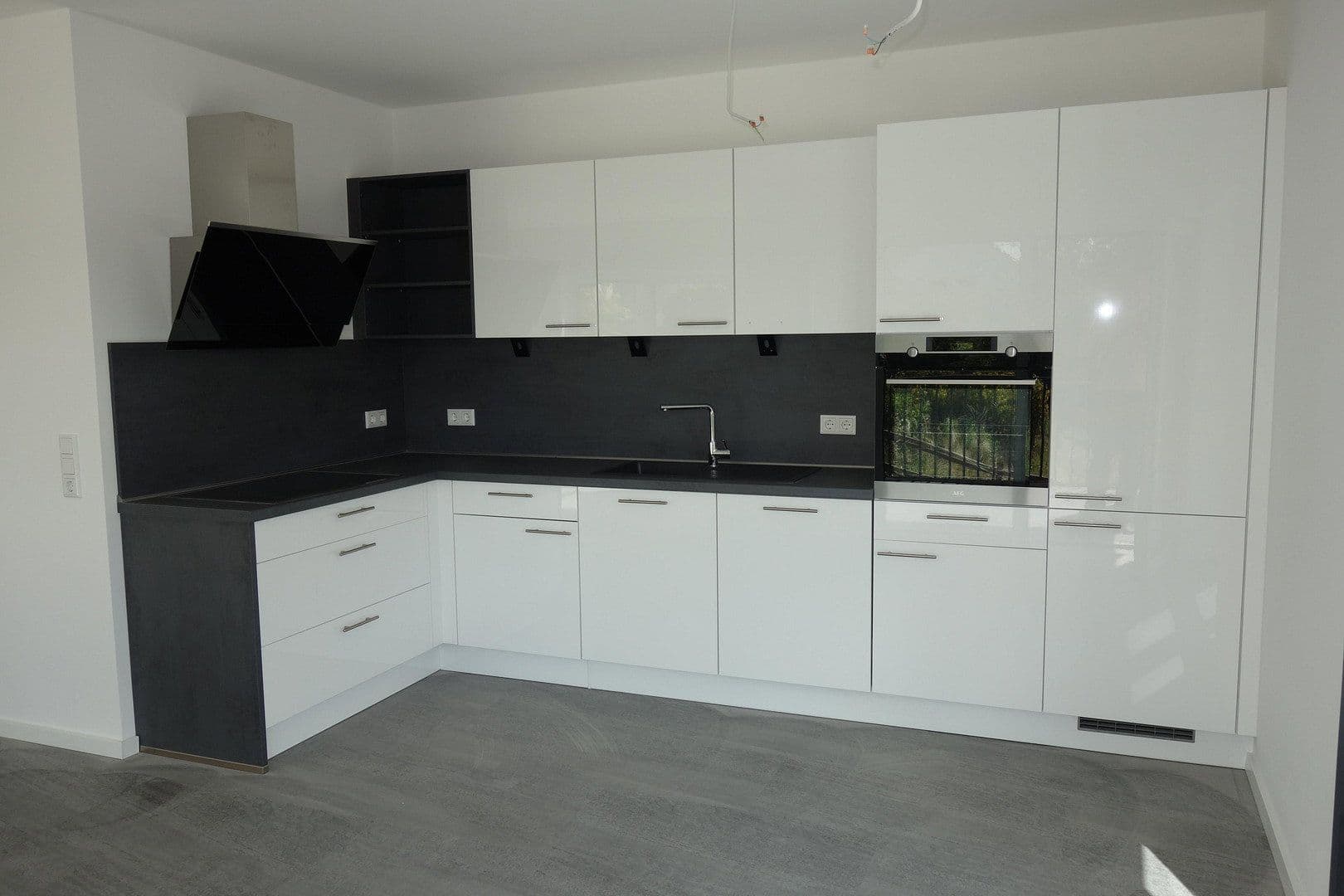 Prenájom bytu 2-izbový 75 m², Ginsterweg 2, Neuenrade, Severné Porýnie - Westfálsko Prenájom bytu 2-izbový 75 m², Ginsterweg 2, Neuenrade, Severné Porýnie - Westfálsko