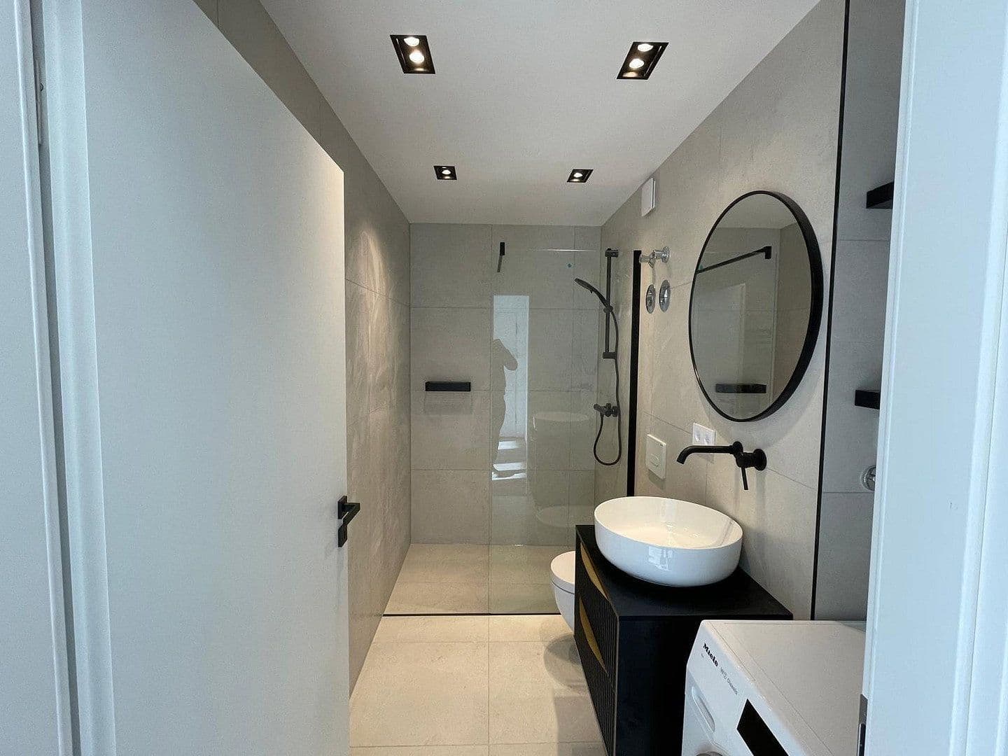 Prenájom bytu 2-izbový 56 m², Taunusstraße 7, Kerpen, Severné Porýnie - Westfálsko Prenájom bytu 2-izbový 56 m², Taunusstraße 7, Kerpen, Severné Porýnie - Westfálsko