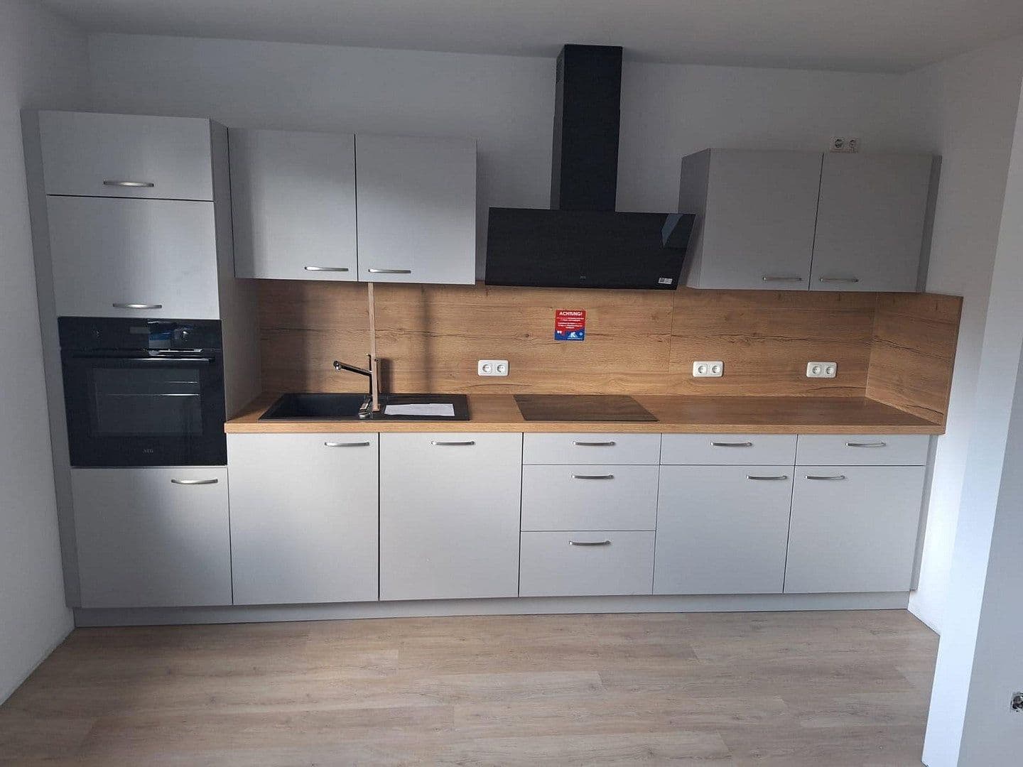 Prenájom domu 120 m², pozemek 350 m², Normandiering 51, Bad Fallingbostel, Dolné Sasko Prenájom domu 120 m², pozemek 350 m², Normandiering 51, Bad Fallingbostel, Dolné Sasko