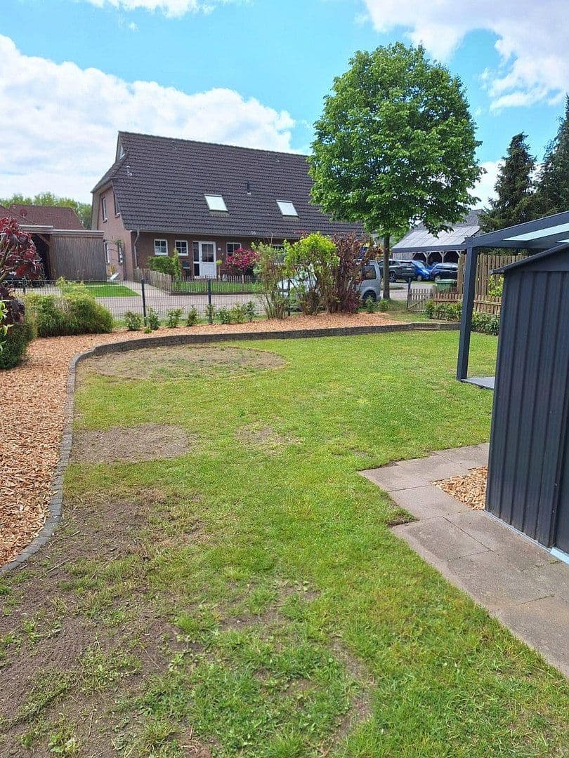 Prenájom domu 120 m², pozemek 350 m², Normandiering 51, Bad Fallingbostel, Dolné Sasko Prenájom domu 120 m², pozemek 350 m², Normandiering 51, Bad Fallingbostel, Dolné Sasko