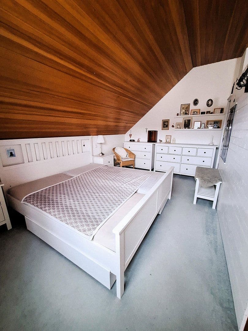 Predaj domu 300 m², pozemek 971 m², Dietfurt an der Altmühl, Bavorsko Predaj domu 300 m², pozemek 971 m², Dietfurt an der Altmühl, Bavorsko