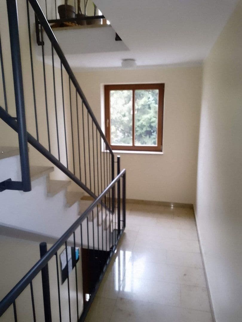 Predaj bytu 2-izbový 74 m², Tegernheim, Bavorsko Predaj bytu 2-izbový 74 m², Tegernheim, Bavorsko