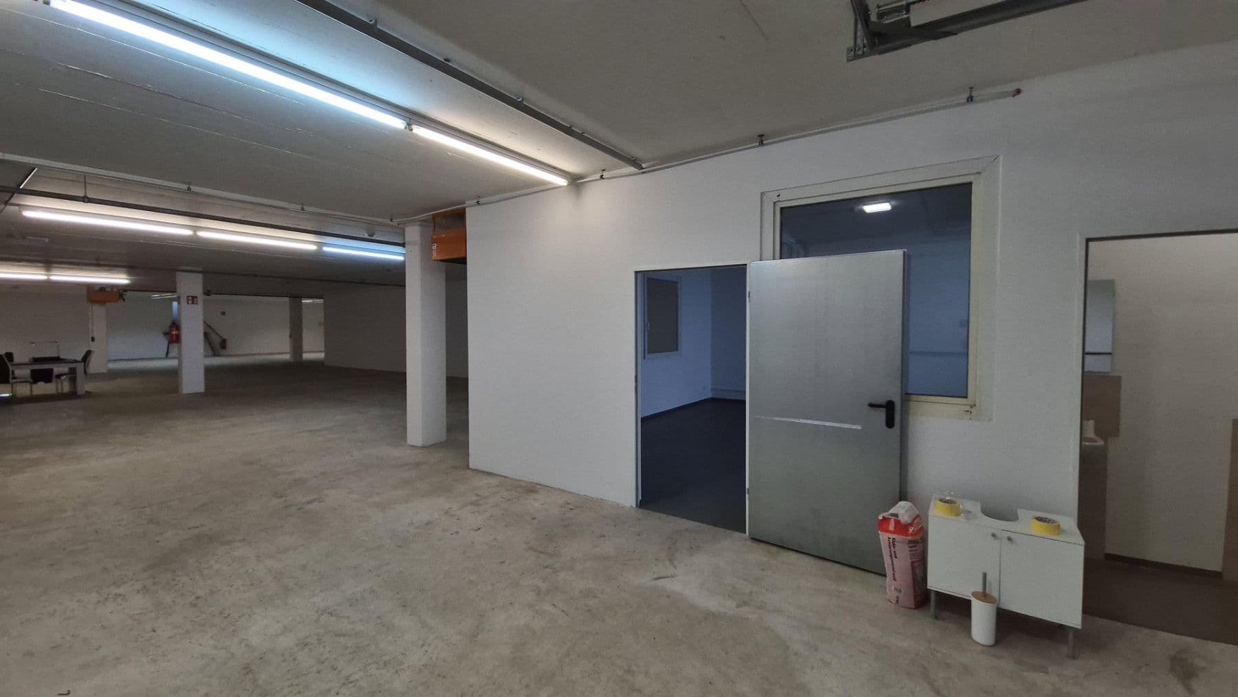 Prenájom nebytového priestoru 700 m², Altensteig, Bádensko-Wurttembersko Prenájom nebytového priestoru 700 m², Altensteig, Bádensko-Wurttembersko