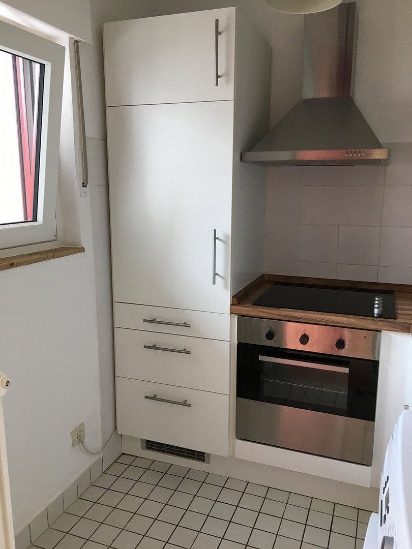 Predaj bytu 1-izbový 35 m², Hüttenstraße 48, Düsseldorf, Severné Porýnie - Westfálsko Predaj bytu 1-izbový 35 m², Hüttenstraße 48, Düsseldorf, Severné Porýnie - Westfálsko