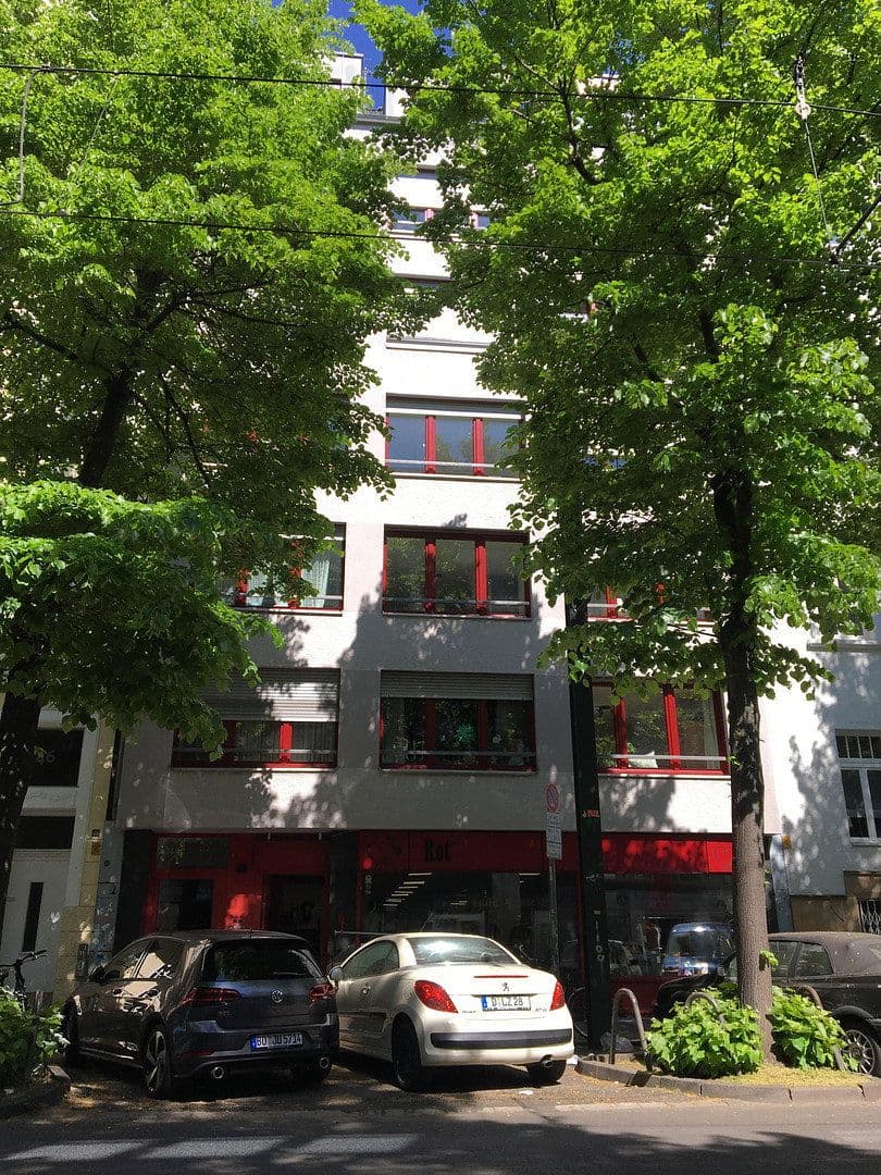 Predaj bytu 1-izbový 35 m², Hüttenstraße 48, Düsseldorf, Severné Porýnie - Westfálsko Predaj bytu 1-izbový 35 m², Hüttenstraße 48, Düsseldorf, Severné Porýnie - Westfálsko