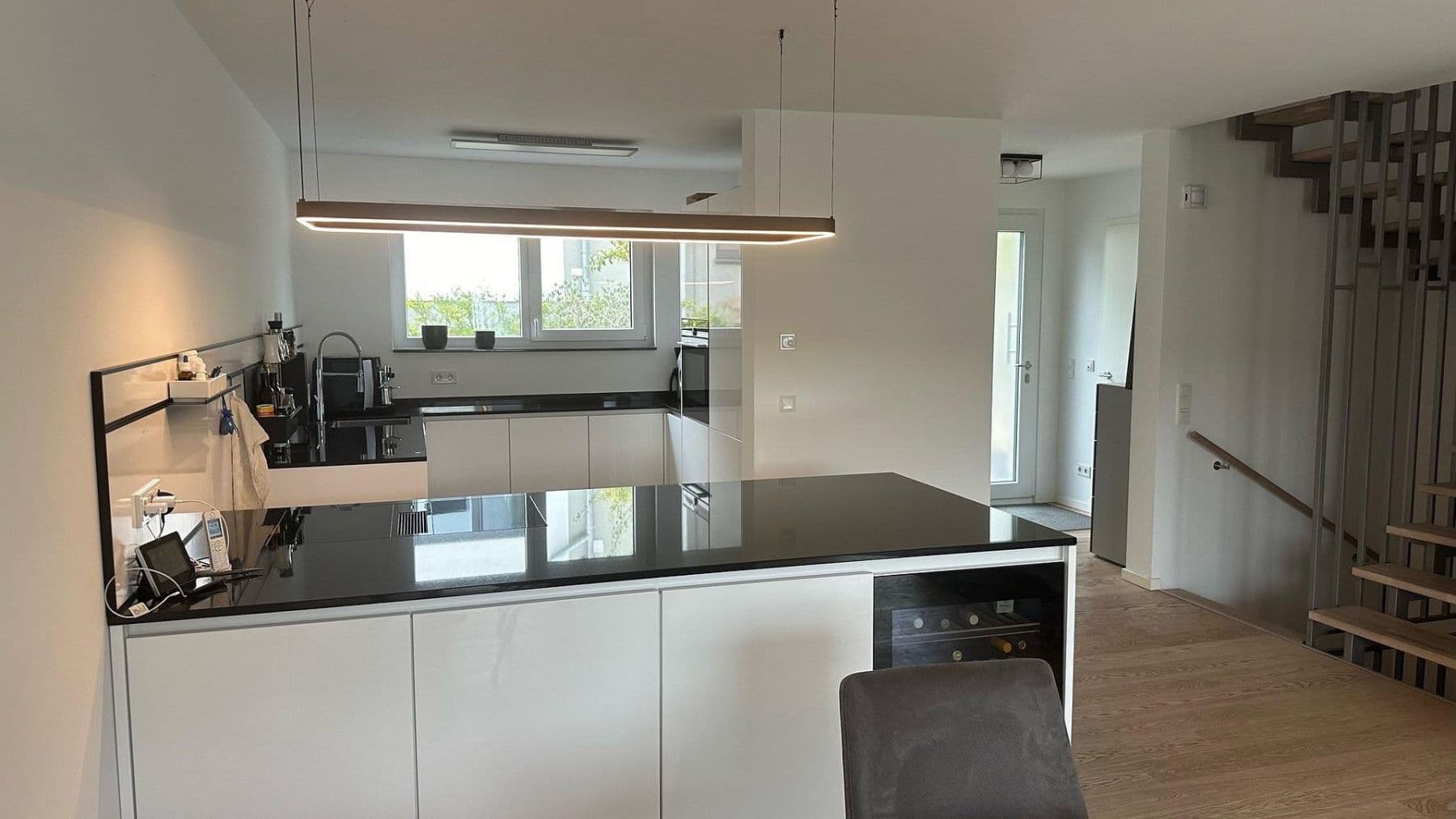 Predaj domu 146 m², pozemek 298 m², Wiesbaden, Hesensko Predaj domu 146 m², pozemek 298 m², Wiesbaden, Hesensko