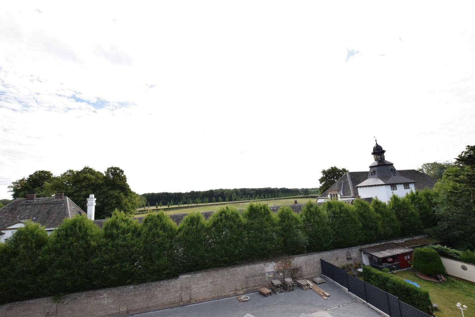 Prenájom bytu 1-izbový 55 m², Köln, Severné Porýnie - Westfálsko Prenájom bytu 1-izbový 55 m², Köln, Severné Porýnie - Westfálsko