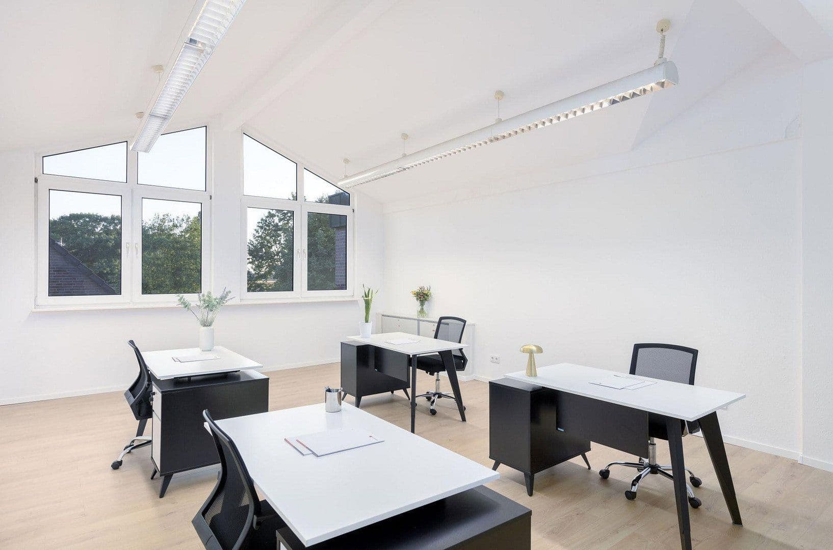 Prenájom kancelárie 1.500 m², Langenfelder Straße 166, Leverkusen, Severné Porýnie - Westfálsko Prenájom kancelárie 1.500 m², Langenfelder Straße 166, Leverkusen, Severné Porýnie - Westfálsko