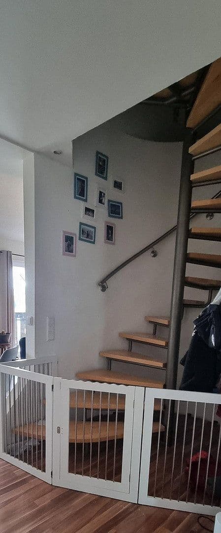 Prenájom bytu 6-izbový 150 m², Fürstengrund 18, Nordwalde, Severné Porýnie - Westfálsko Prenájom bytu 6-izbový 150 m², Fürstengrund 18, Nordwalde, Severné Porýnie - Westfálsko