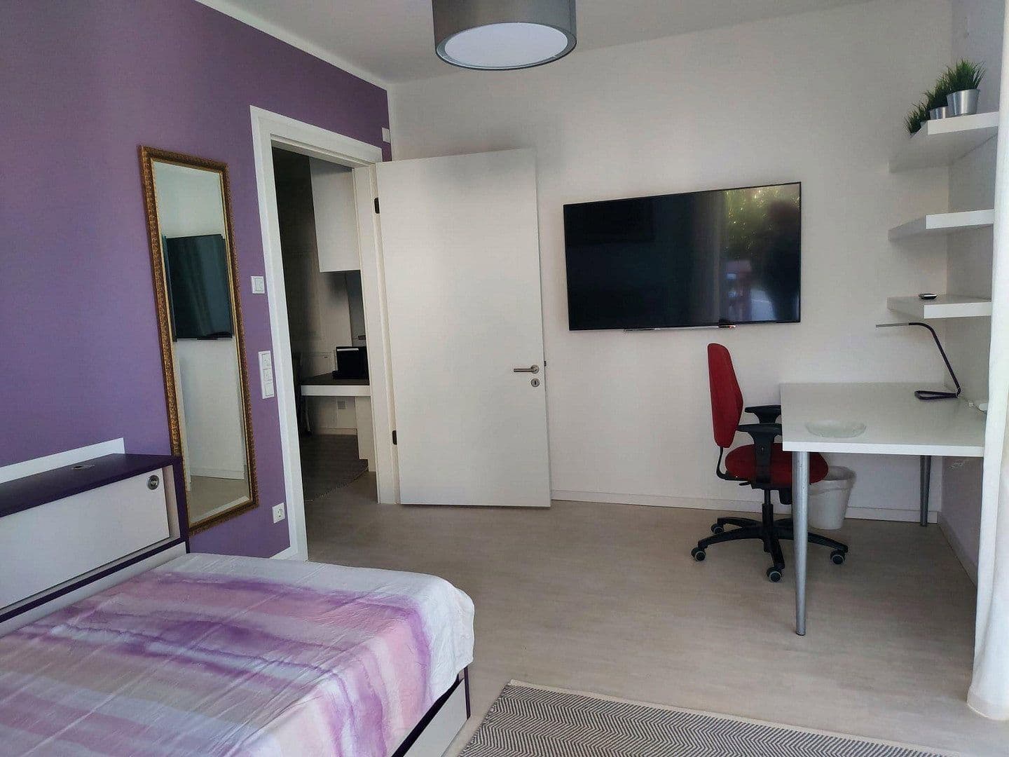 Prenájom bytu 2-izbový 30 m², Unterföhring, Bavorsko Prenájom bytu 2-izbový 30 m², Unterföhring, Bavorsko