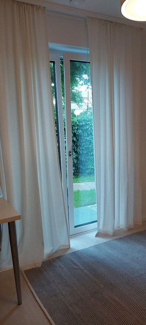 Prenájom bytu 2-izbový 30 m², Unterföhring, Bavorsko Prenájom bytu 2-izbový 30 m², Unterföhring, Bavorsko