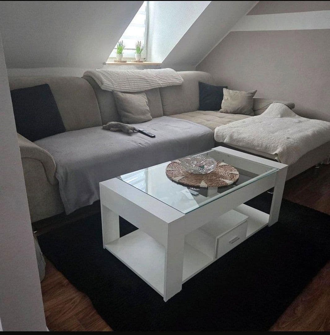 Prenájom bytu 2-izbový 60 m², Friedrich-Ebert-Str. 33, Worms, Porýnie-Falcko Prenájom bytu 2-izbový 60 m², Friedrich-Ebert-Str. 33, Worms, Porýnie-Falcko