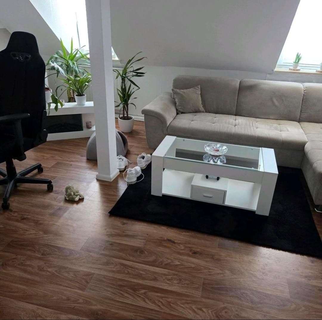 Prenájom bytu 2-izbový 60 m², Friedrich-Ebert-Str. 33, Worms, Porýnie-Falcko Prenájom bytu 2-izbový 60 m², Friedrich-Ebert-Str. 33, Worms, Porýnie-Falcko