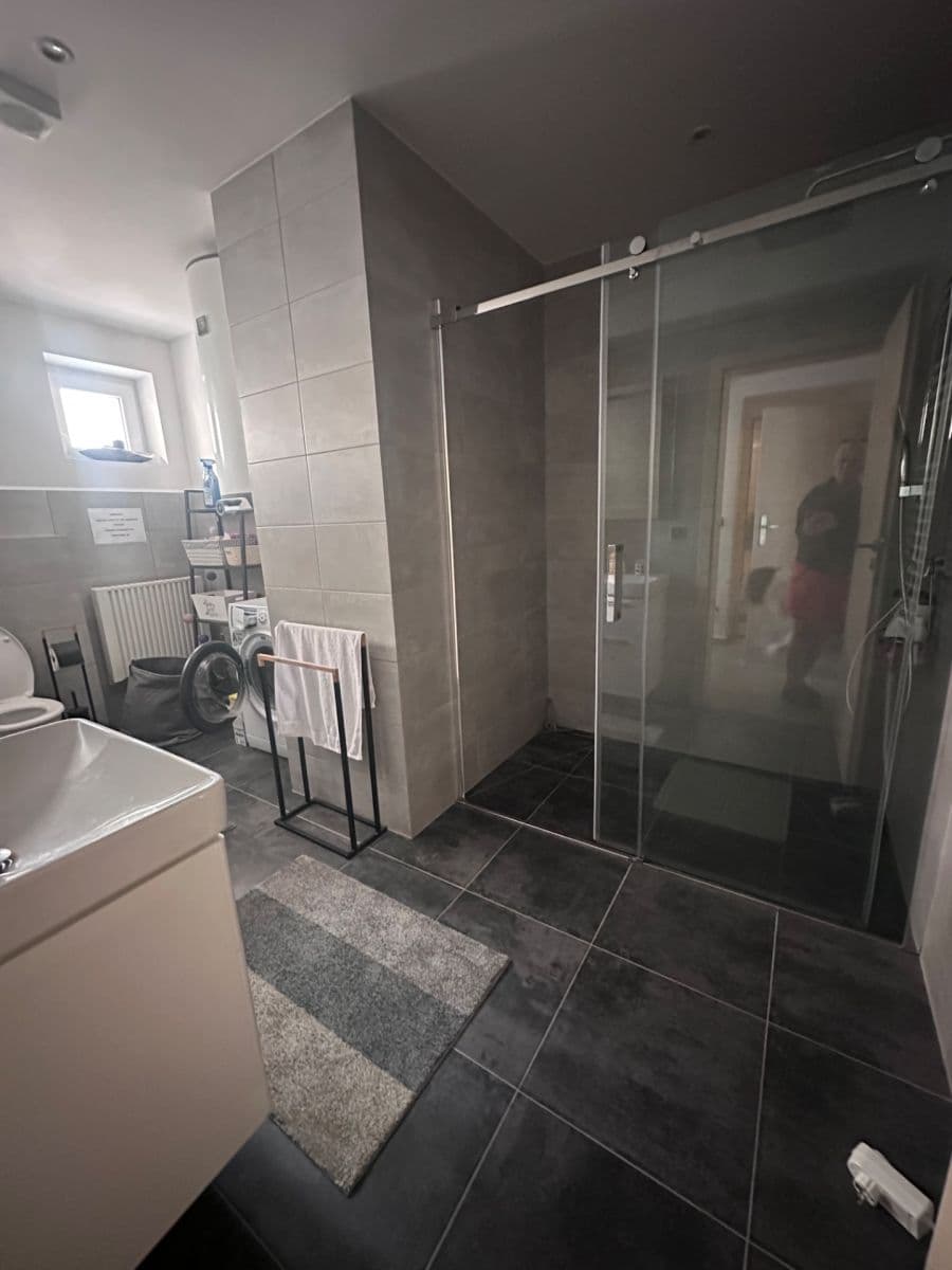 Prenájom bytu 1-izbový 67 m², nám. Republiky, Lázně Kynžvart, Karlovarský kraj Prenájom bytu 1-izbový 67 m², nám. Republiky, Lázně Kynžvart, Karlovarský kraj