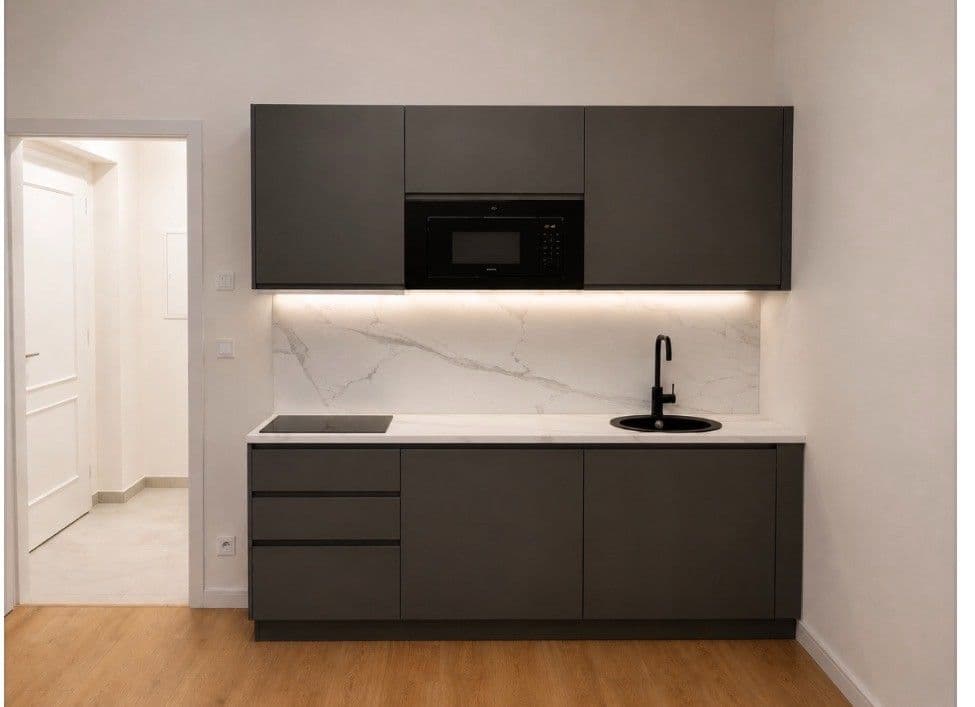 Prenájom bytu 1-izbový 20 m², Soukenická, Praha, Praha Prenájom bytu 1-izbový 20 m², Soukenická, Praha, Praha