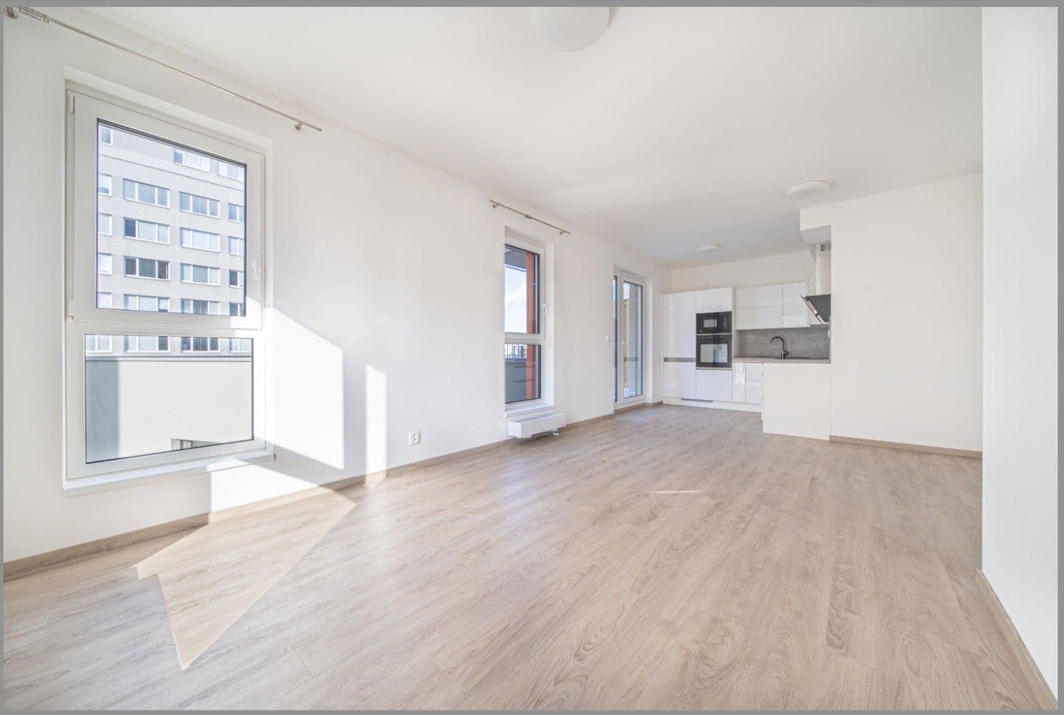 Prenájom bytu 2-izbový 58 m², Tatranská, Liberec, Liberecký kraj Prenájom bytu 2-izbový 58 m², Tatranská, Liberec, Liberecký kraj