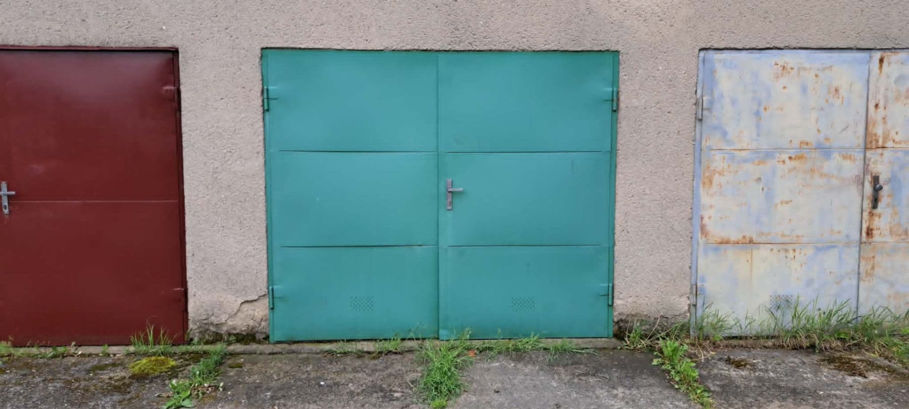 Prenájom garáže 19 m², Rajhradská, Brno, Jihomoravský kraj Prenájom garáže 19 m², Rajhradská, Brno, Jihomoravský kraj