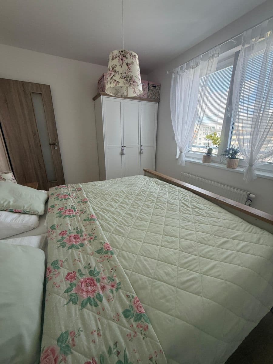 Predaj bytu 3-izbový 69 m², Do Zahrádek Ⅰ, Praha, Praha Predaj bytu 3-izbový 69 m², Do Zahrádek Ⅰ, Praha, Praha