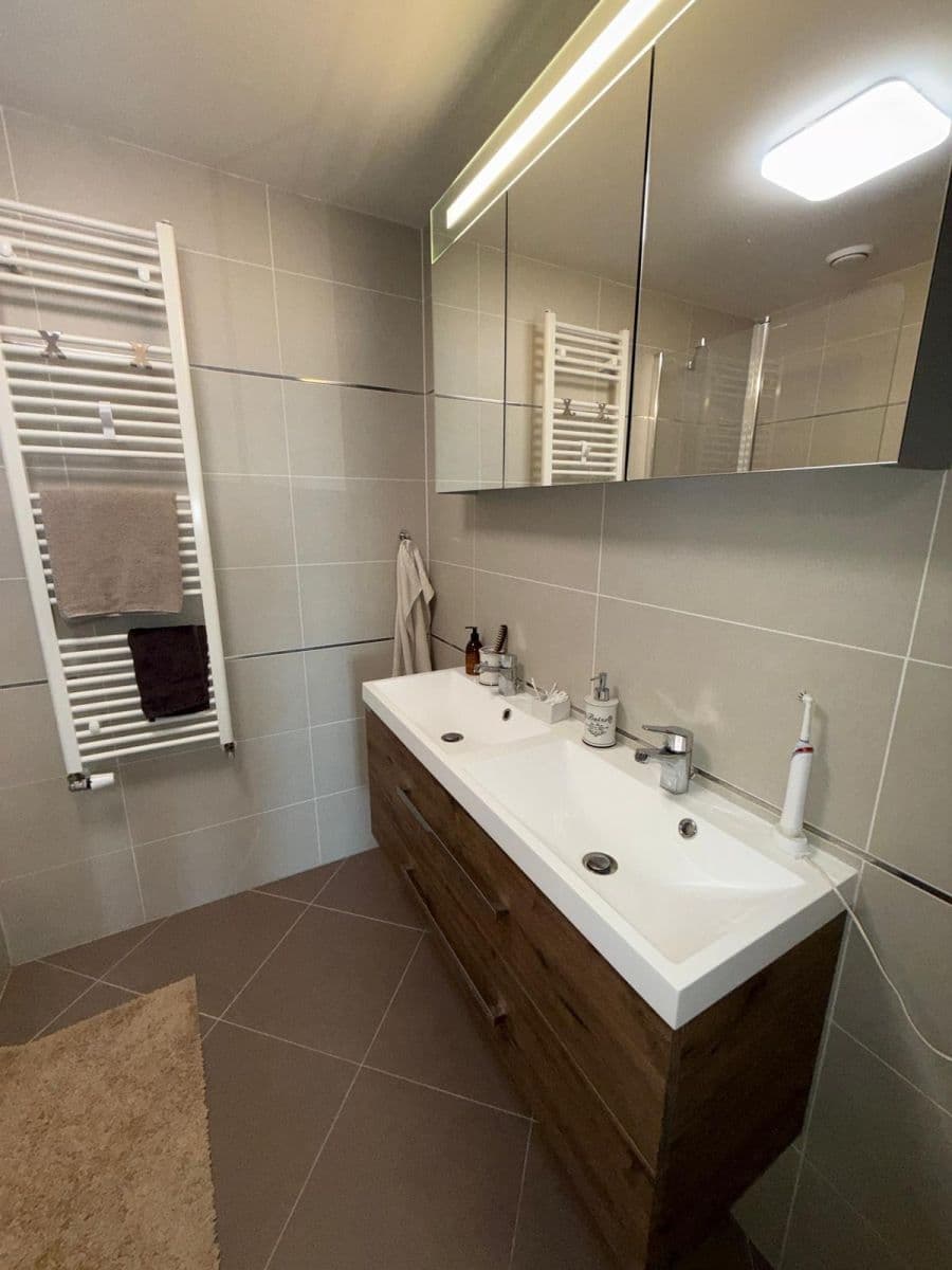 Predaj bytu 3-izbový 69 m², Do Zahrádek Ⅰ, Praha, Praha Predaj bytu 3-izbový 69 m², Do Zahrádek Ⅰ, Praha, Praha