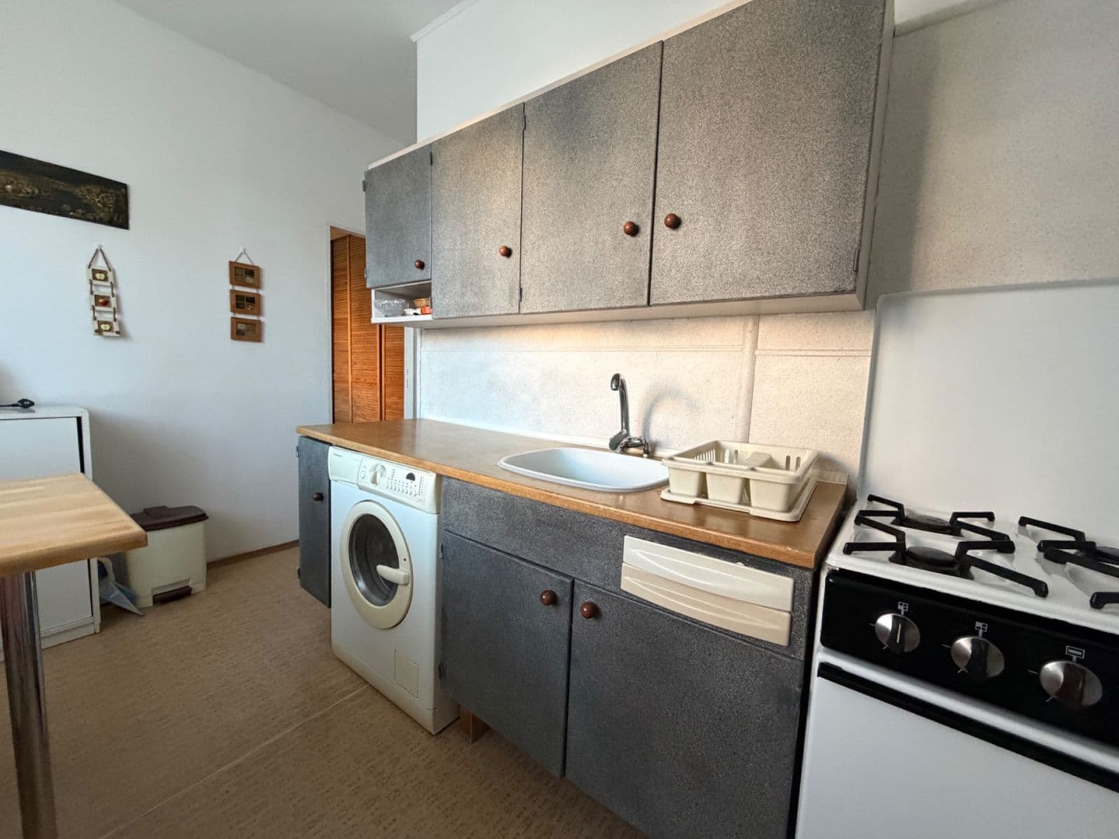 Prenájom bytu 2-izbový 56 m², Bydžovského, Praha, Praha Prenájom bytu 2-izbový 56 m², Bydžovského, Praha, Praha